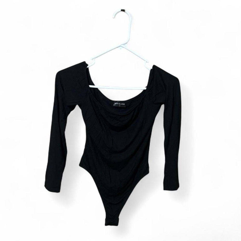 black long-sleeve bodysuit from the popular fashion brand White Fox Boutique - M